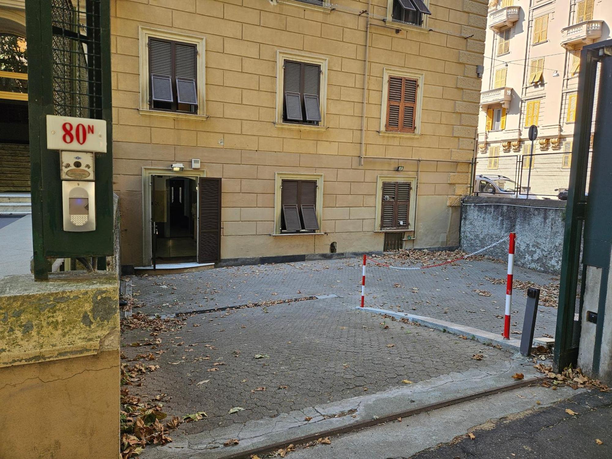 Casa Regis - Free Parking Gasthuis Genua