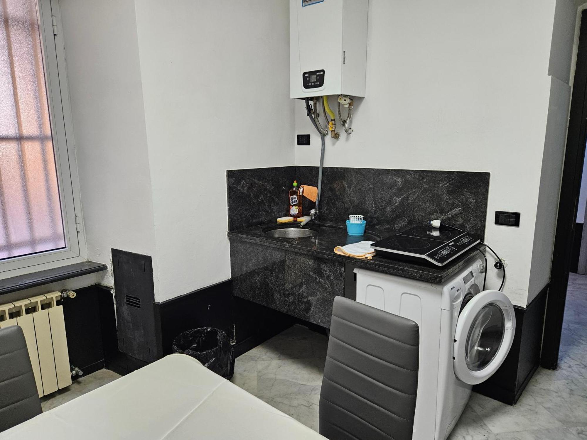 Gasthuis Casa Regis - Free Parking Genua